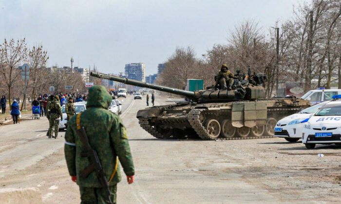 Quân đội Ukraine cho biết Nga đang tăng tốc các cuộc tấn công ở ‘hầu hết các hướng’