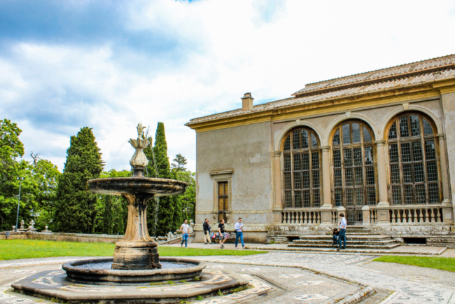 Biệt thự Farnese: Nơi ẩn cư yên bình trong khu vườn bí mật