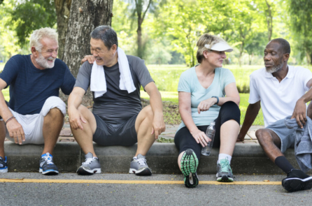 Tập luyện như thế nào khi về già?