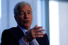 CEO JPMorgan: Với nền kinh tế, cuộc chiến của Nga ở Ukraine là rủi ro lớn hơn so với việc tăng lãi suất