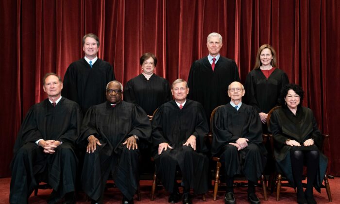 Thẩm phán Sotomayor bày tỏ suy nghĩ về thẩm phán Clarence Thomas