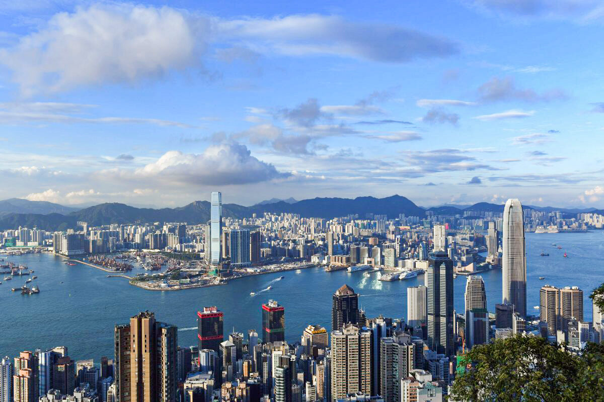Khảo sát: 80% người Hồng Kông muốn di cư, số triệu phú giảm 15%