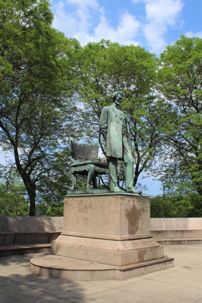 Nghệ nhân điêu khắc Saint-Gaudens 