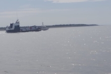 Việc hủy hợp đồng thuê khoan dầu của Tổng thống Biden gây ra phản ứng mạnh mẽ