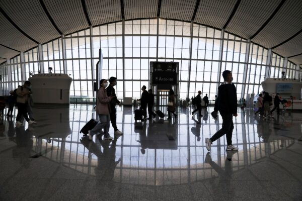 Trung Quốc phủ nhận việc đình chỉ hộ chiếu để ngăn người dân xuất ngoại