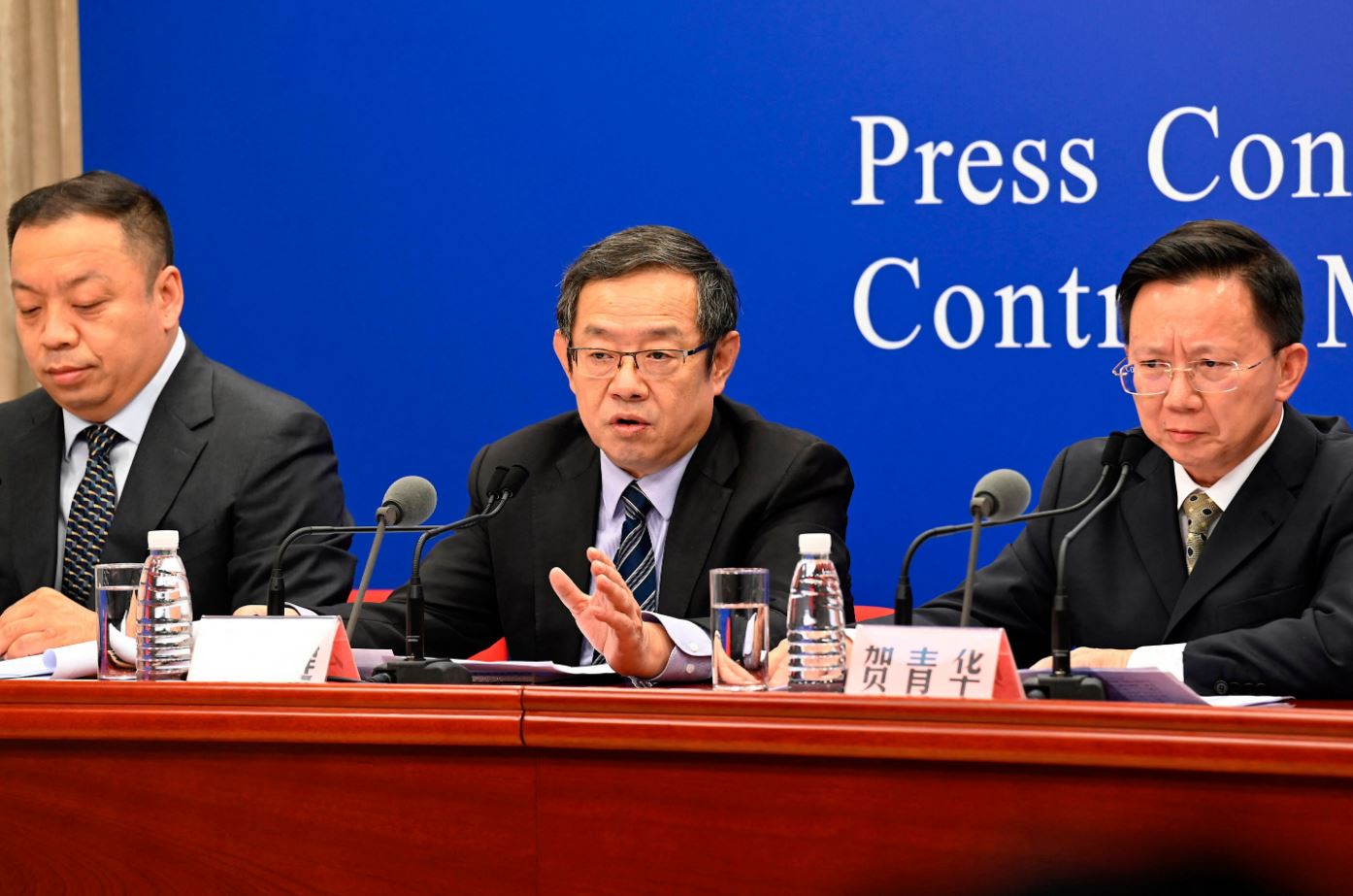 Các quan chức hàng đầu Trung Quốc từng đề nghị họp kín với các quan chức Mỹ về COVID-19