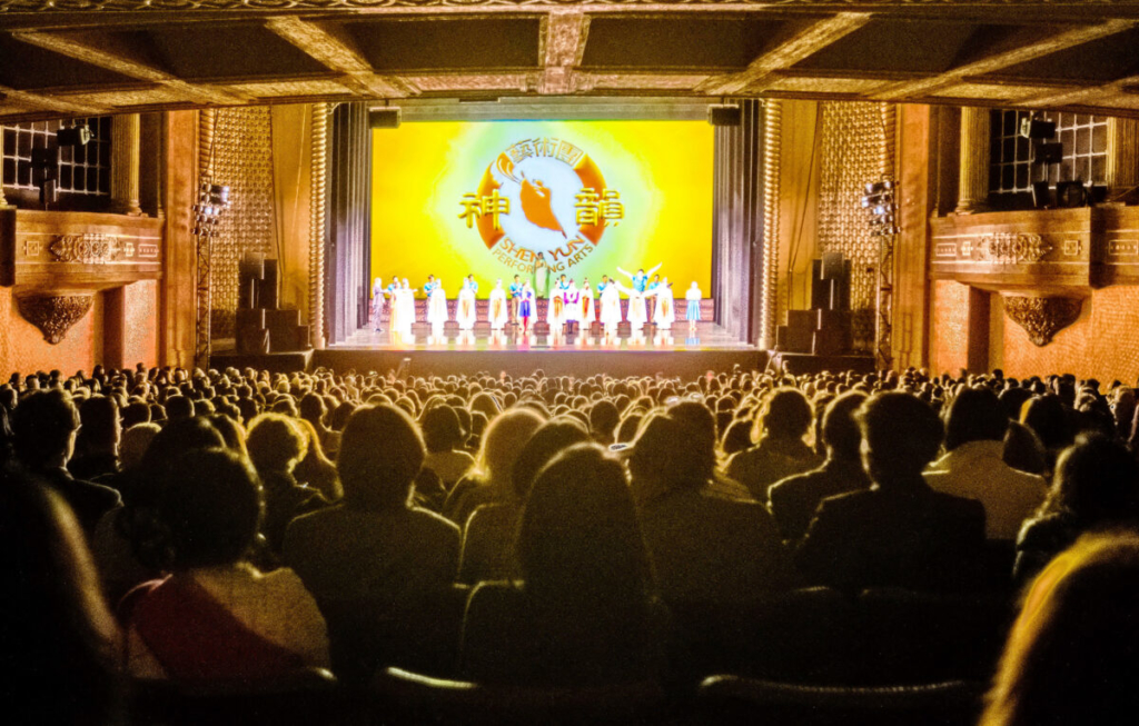 vẻ đẹp Shen Yun