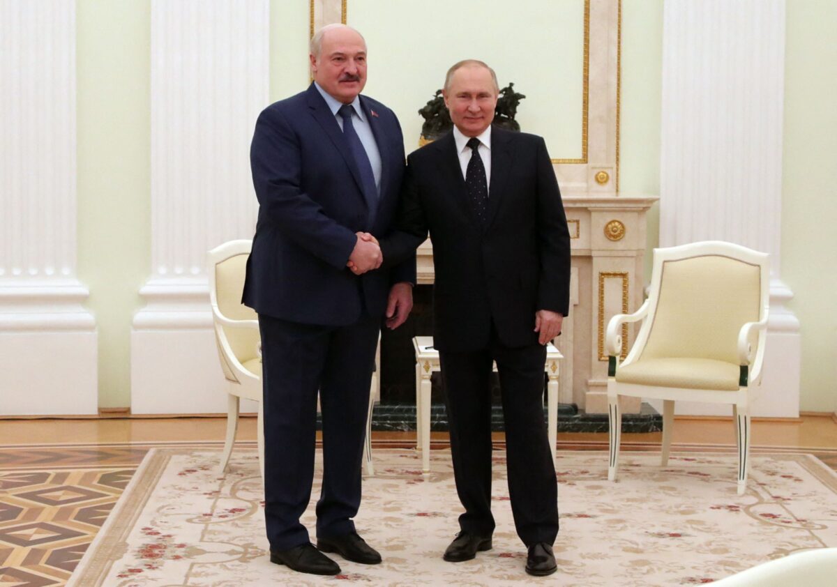 Đồng minh của ông Putin nói xung đột Nga-Ukraine đang ‘kéo dài’