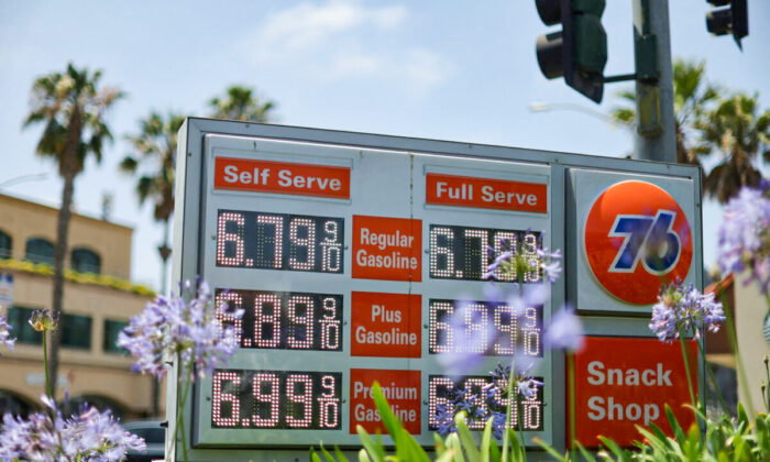 Giá xăng sẽ lên mức ‘hết sức tồi tệ’ nếu bão đổ bộ vào mùa hè này