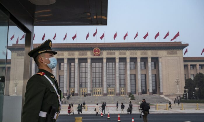 Điều gì sẽ xảy ra nếu Trung Quốc cộng sản sụp đổ và trở thành quốc gia dân chủ?