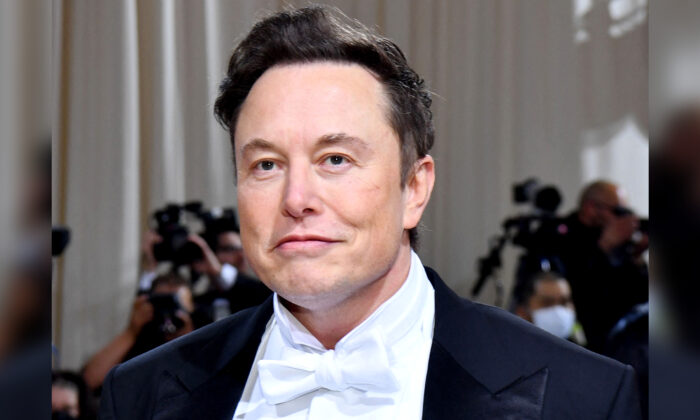 Ông Elon Musk phản ứng trước lời đe dọa kiện tụng vì Twitter