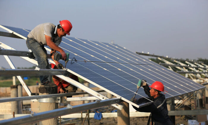 TT Biden miễn thuế năng lượng mặt trời có lợi cho Trung Quốc không?