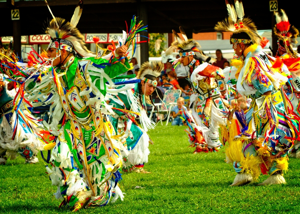 North Dakota: Một thế giới xinh đẹp đầy màu sắc với không gian kéo dài như vô tận