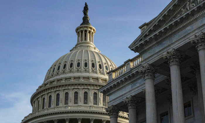 Thượng viện Hoa Kỳ thông qua dự luật kiểm soát súng của lưỡng đảng