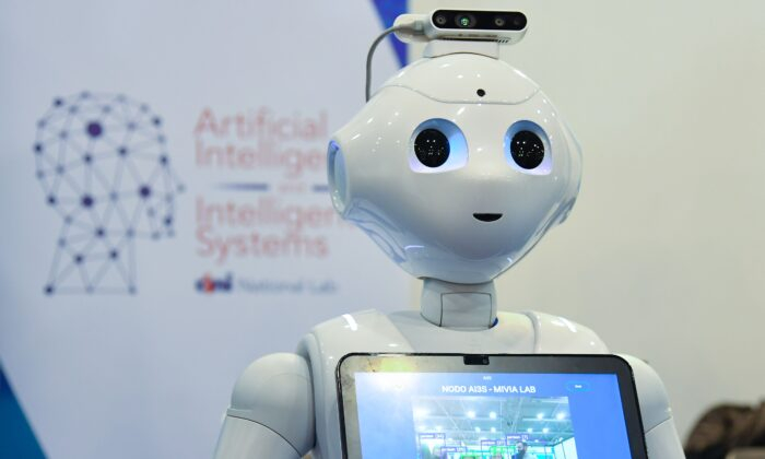 Kỹ sư Google tuyên bố robot có linh tính, tỷ phú Elon Musk từng ‘tiên tri’ về AI?