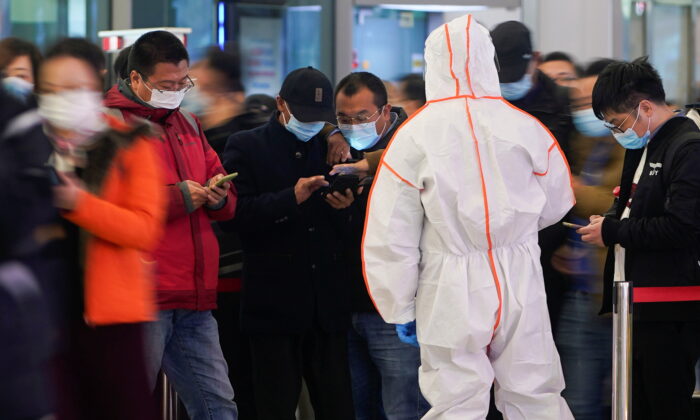 Trung Quốc lần đầu tiên có đơn kiện các nhà chức trách vì đã lạm dụng mã sức khỏe
