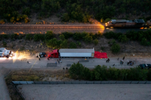 Texas: 3 người bị giam giữ sau khi phát hiện 50 người nhập cư bất hợp pháp tử vong trong xe tải