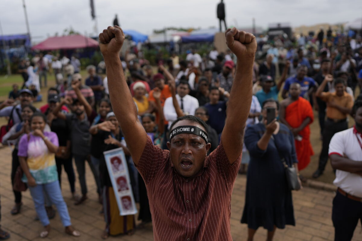 Sri Lanka: Quân đội được điều đến trại biểu tình chống chính phủ bên ngoài dinh tổng thống