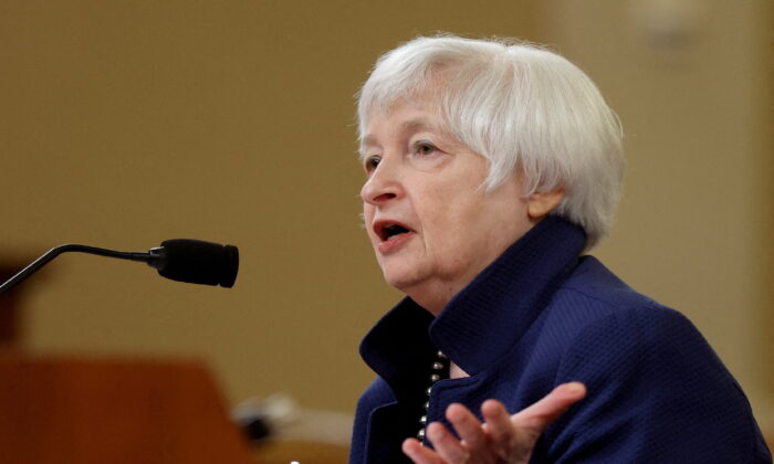 Bộ trưởng Ngân khố Yellen hạ thấp khả năng suy thoái của Hoa Kỳ