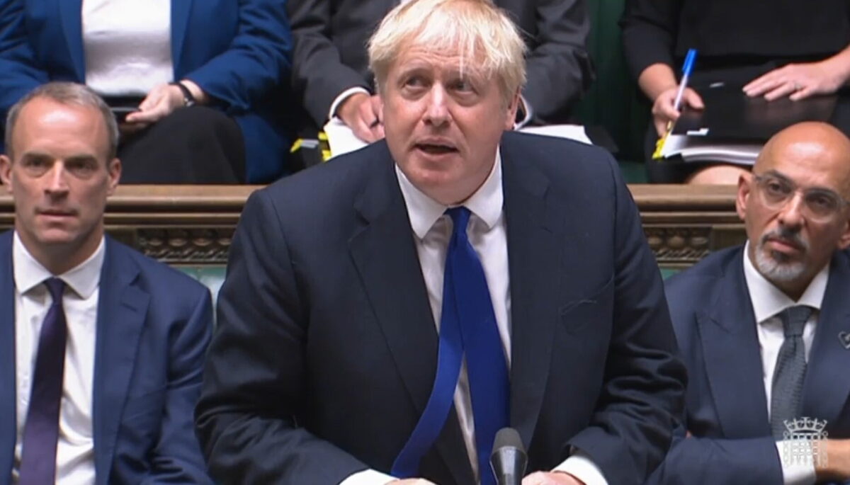 Ông Boris Johnson tái tập hợp chính phủ Anh bị tan rã