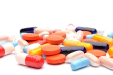 Tin Việt Nam ngày 21/7: Bộ Y tế gia hạn gần 3,600 loại thuốc, vaccine, sinh phẩm; Cà Mau công bố tình trạng khẩn cấp sạt lở đê biển