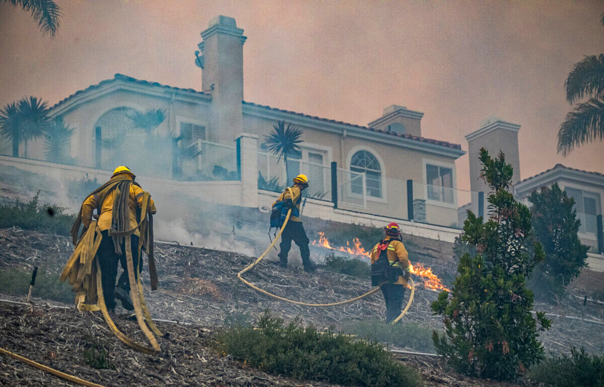 Báo cáo: Ngày càng nhiều người dân California sống trong các khu vực có nguy cơ cháy rừng