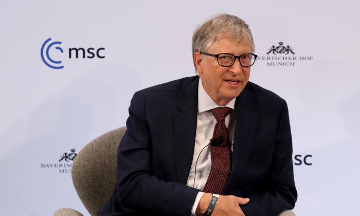 Quỹ Gates tài trợ cho Trung Quốc để tuyển dụng các nhà khoa học ngoại quốc