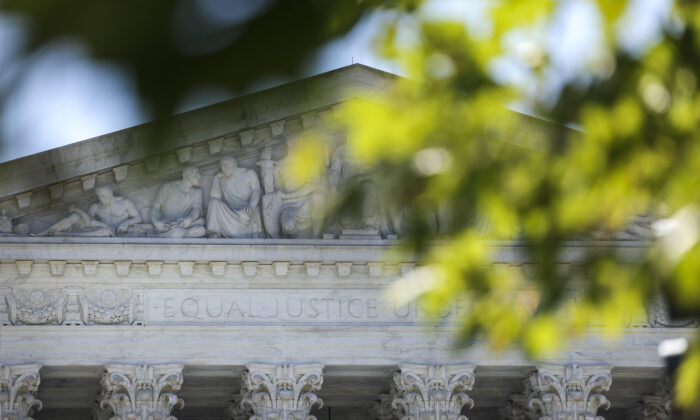 SCOTUS từ chối xem xét 3 phán quyết liên quan đến luật phá thai