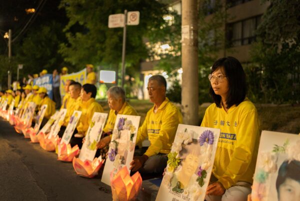 Toronto: Học viên Pháp Luân Công tổ chức cuộc diễn hành quy mô lớn, kêu gọi chấm dứt cuộc bức hại ở Trung Quốc