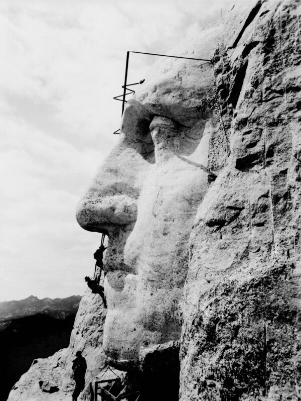 Đài Tưởng Niệm Núi Rushmore