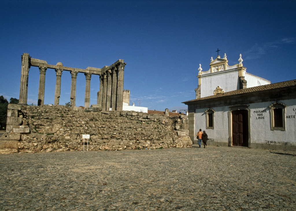 Alentejo Bồ Đào Nha - Vùng đất của những lâu đài Trung Cổ 