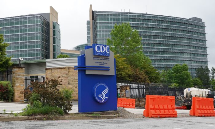 [ĐỘC QUYỀN] CDC cho biết đã tiến hành khai thác dữ liệu an toàn vaccine sau khi tuyên bố không làm vậy