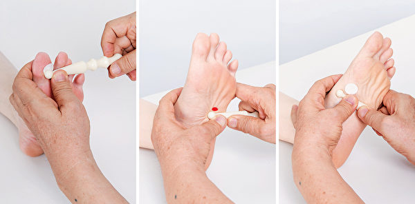 Massage 8 vị trí ở bàn chân giúp giảm cân và tiêu thũng