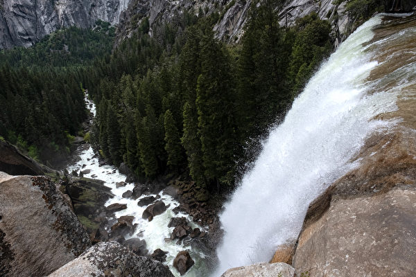 Ghé thăm thác Yosemite, chữa lành cơ thể và tâm trí