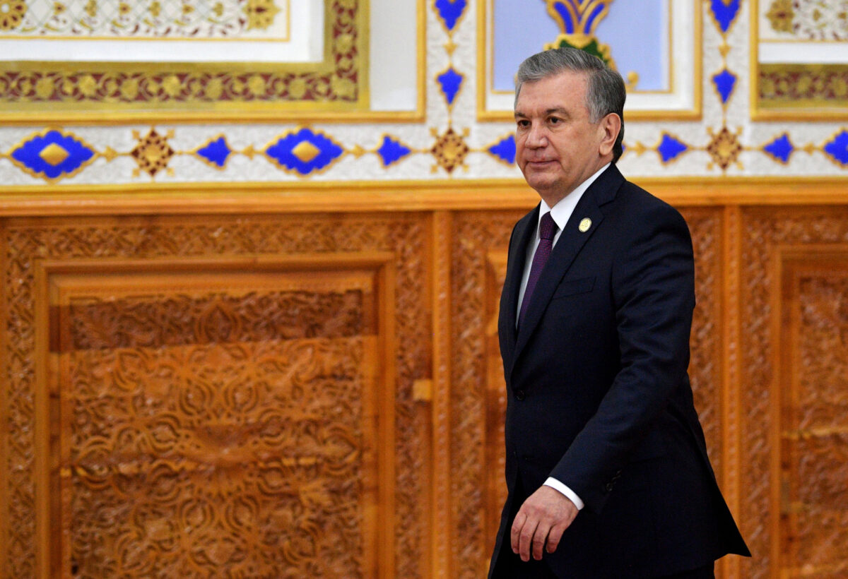 Chính phủ Uzbekistan tuyên bố tình trạng khẩn cấp sau các cuộc bạo loạn dẫn đến thương vong