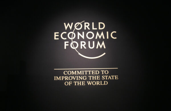 Các chuyên gia: Liên Hiệp Quốc, Diễn đàn Kinh tế Thế giới đứng sau ‘cuộc chiến với nông dân’ trên toàn cầu