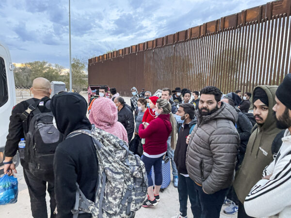 Hoa Kỳ: 72% người nhập biên giới bất hợp pháp đến từ các quốc gia khác ngoài Mexico