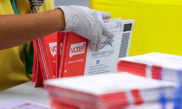 Dịch vụ Bưu điện Hoa Kỳ đưa ra thông báo về các lá phiếu gửi qua thư trước thềm cuộc bầu cử giữa kỳ