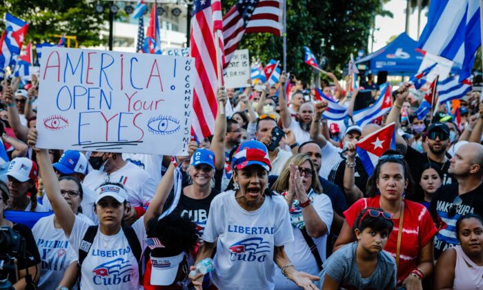 GOP phải đón nhận những người bạn Mỹ Latinh mới để cứu Nền Cộng Hòa