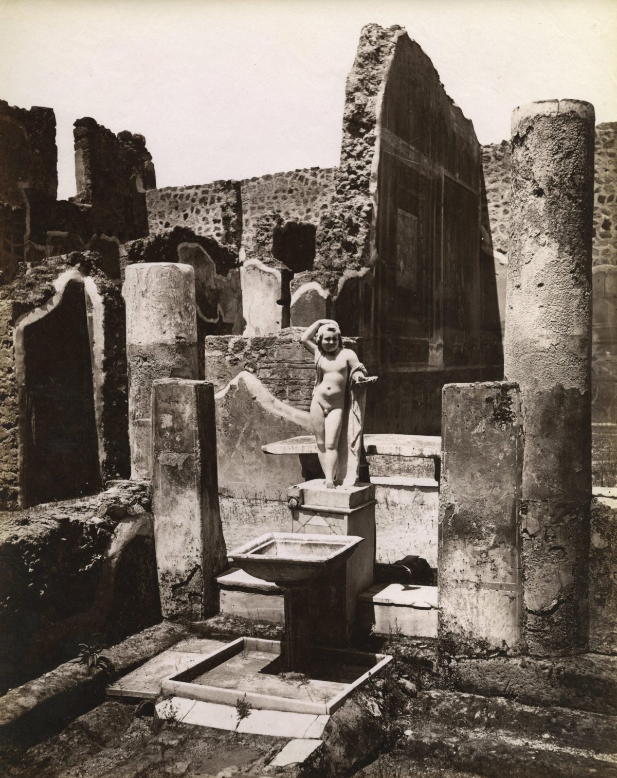 Thành phố Pompeii xuyên thời gian qua bộ ảnh của nhiếp ảnh gia William Wylie