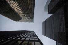 Tiền tiết kiệm của người Canada đang dần cạn kiệt do lãi suất tiền gửi tụt hậu xa so với lạm phát