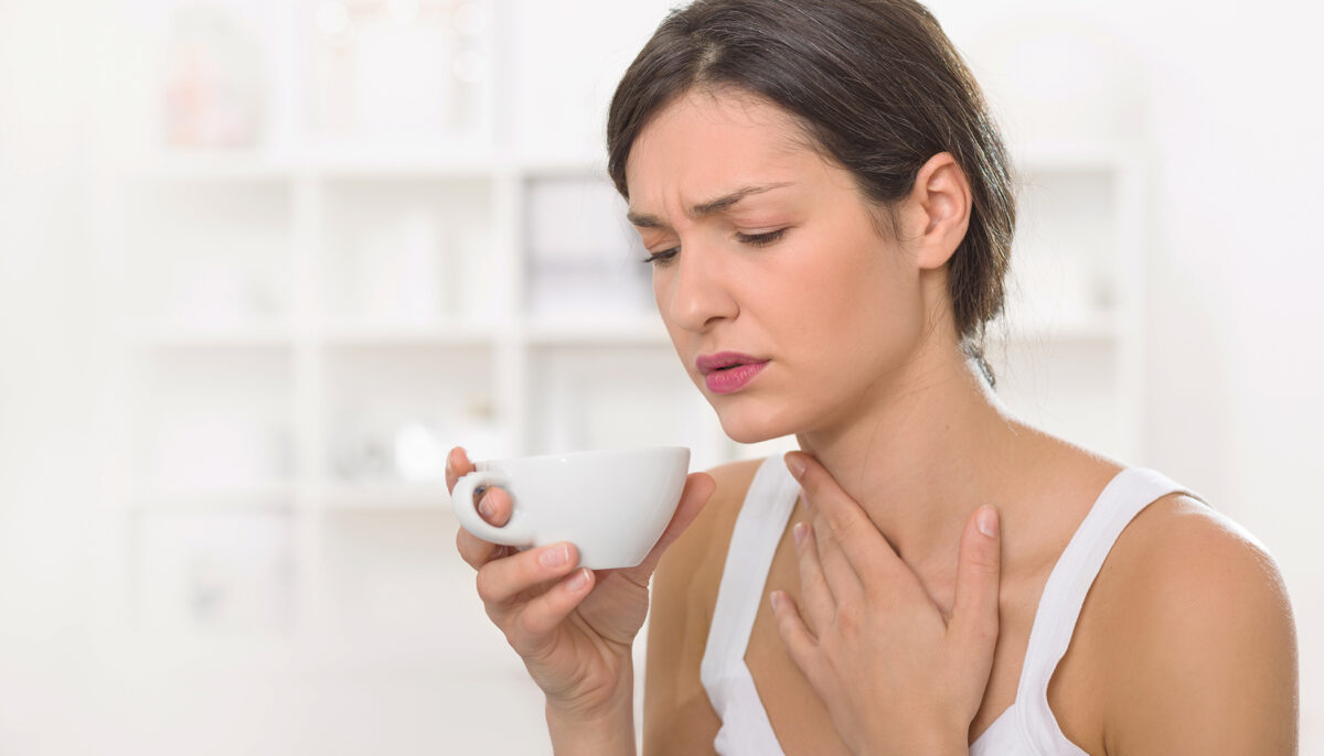 Những cách làm dịu cơn đau họng