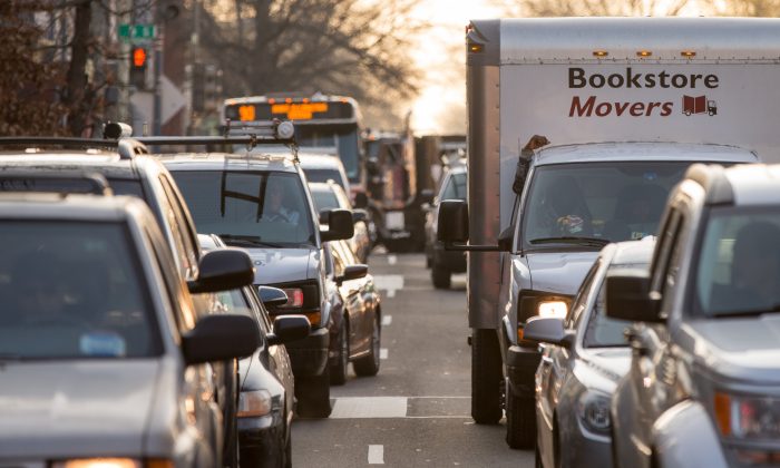 Sau California, Virginia, Washington và Massachusetts có thể cấm bán xe hơi chạy bằng xăng