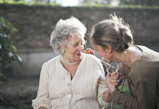 Gửi thế hệ tương lai: Lời khuyên của cụ bà 100 tuổi