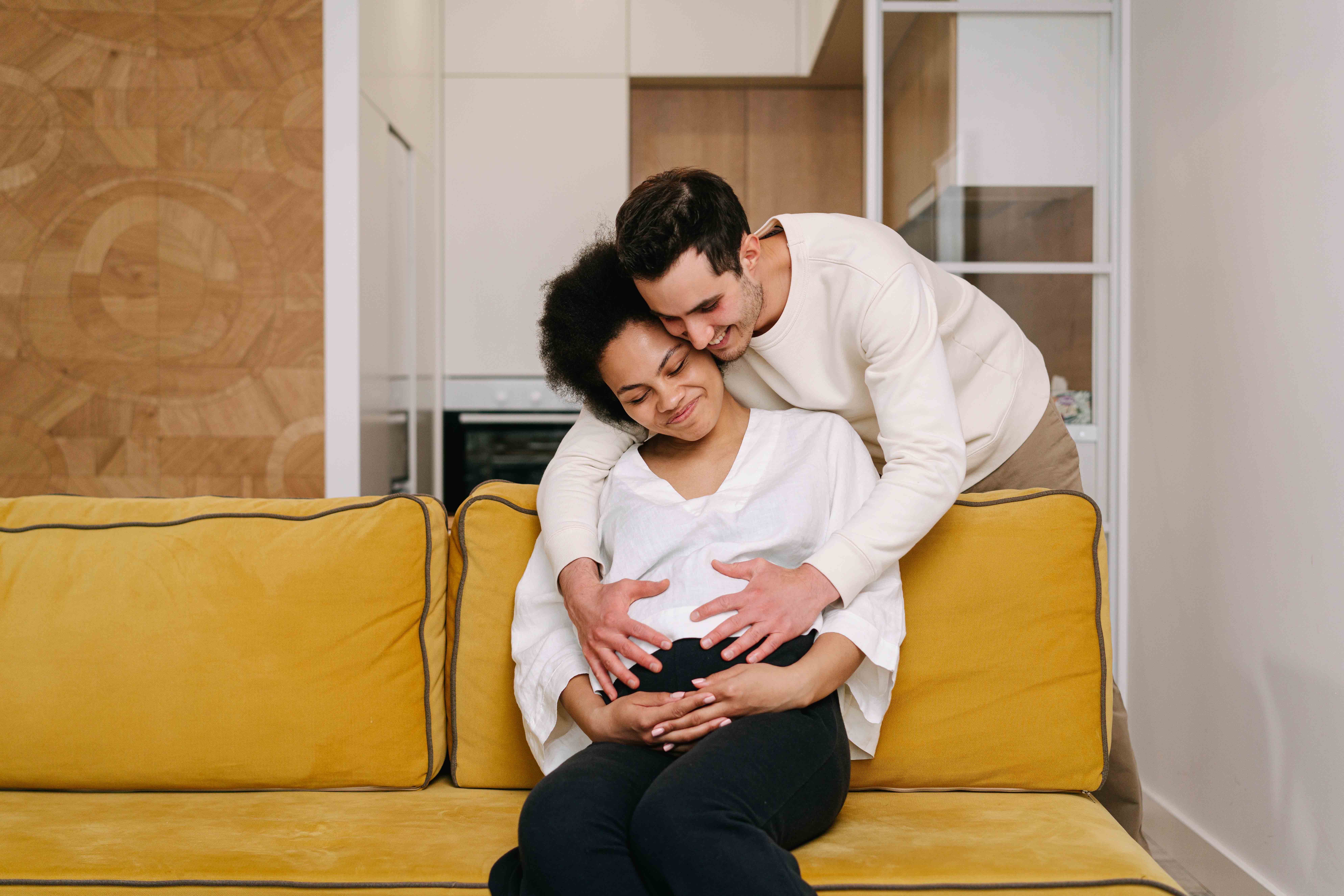 Khóa học dành cho cha mẹ (P.38): Cách người mẹ mang thai quản lý ‘cuốn sổ tinh thần’ 