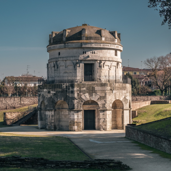 Ravenna: Vẻ đẹp ẩn giấu của nước Ý