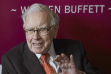 Việc tỷ phú Warren Buffett bán cổ phiếu BYD có ý nghĩa gì đối với các nhà đầu tư phổ thông