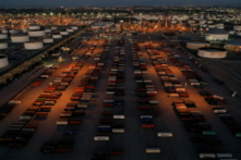 Thiếu hụt tàu chở hàng đang gây ảnh hưởng đến giá năng lượng