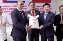 Tin Việt Nam sáng 30/09: Hỗ trợ Cuba 5,000 tấn gạo; Bộ GD&ĐT đề nghị chi 3,500 tỷ đồng mua SGK