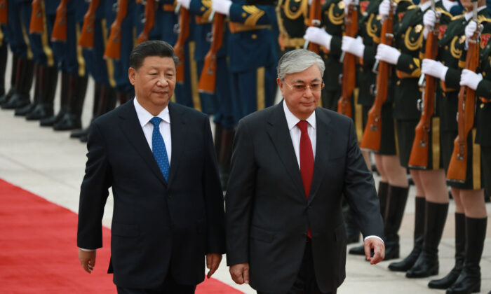 Bắc Kinh đánh dấu lãnh thổ của mình: Ông Tập Cận Bình cảnh báo sự can thiệp ở Trung Á